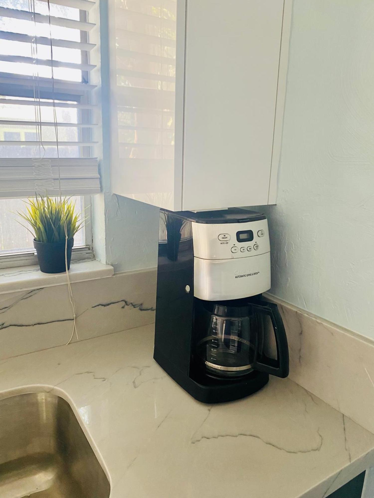 One Bedroom Apt With Private Patio Near Fort Lauderdale Beach מראה חיצוני תמונה
