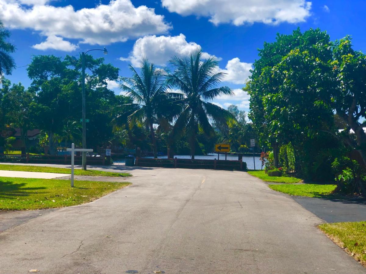 One Bedroom Apt With Private Patio Near Fort Lauderdale Beach מראה חיצוני תמונה